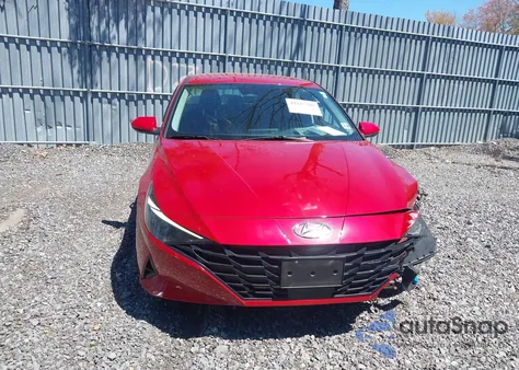 2023 Hyundai Elantra Sel z USA, uszkodzony, nr VIN KMHLS4AG2PU489932